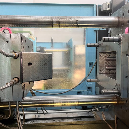 Injection moulding of plastic products